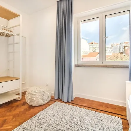 Marques De Pombal Metropolitan Flat Apartment Lisbon Exterior photo